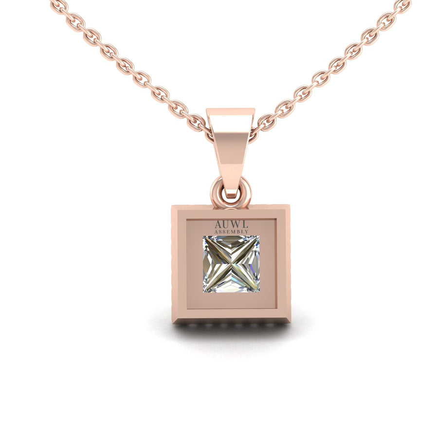 Heavenly Halo Pendant - Diamond Princess
