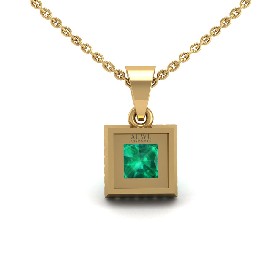 Divine Halo Pendant - Emerald Princess