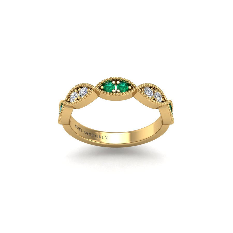 Leaf of Promise Laurel Band - Emerald Round
