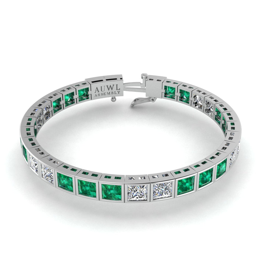 18k white gold Zodiac birthstone bracelet with emerald gemstone, designed for women, perfect astrology jewelry from Celestial Vibe collection