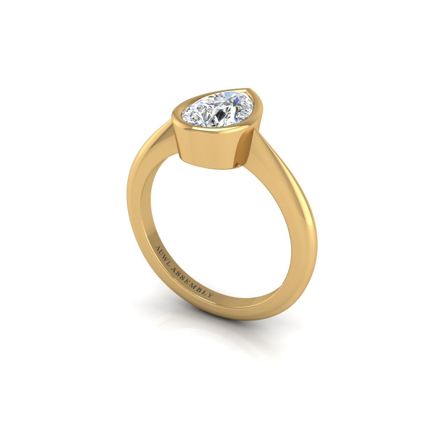 Gold diamond pear solitaire ring